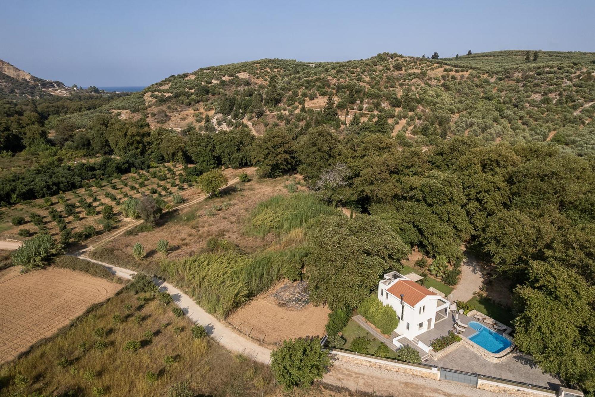 Villa Nature, Heated Pool Каливес Екстериор снимка