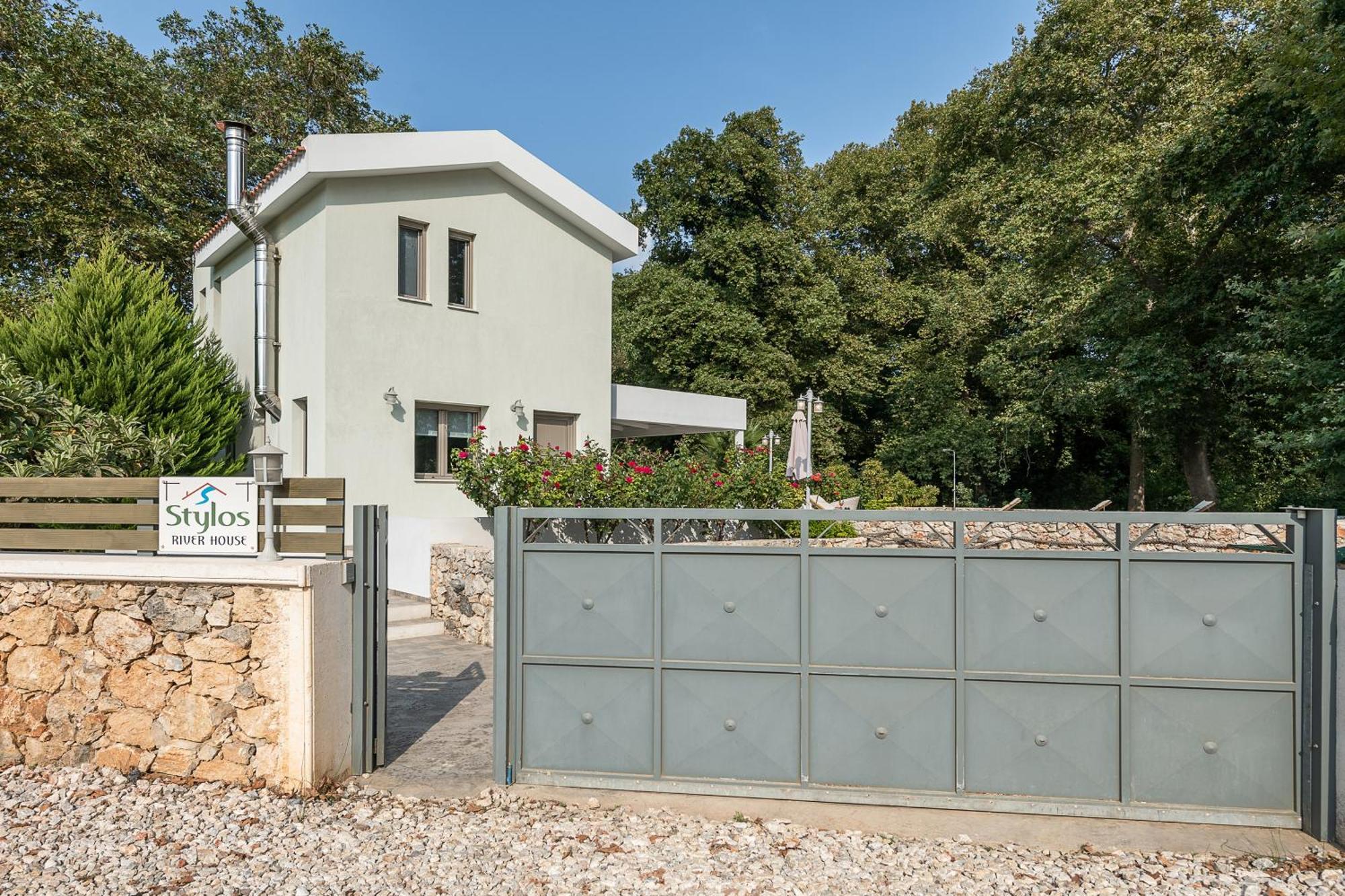 Villa Nature, Heated Pool Каливес Екстериор снимка
