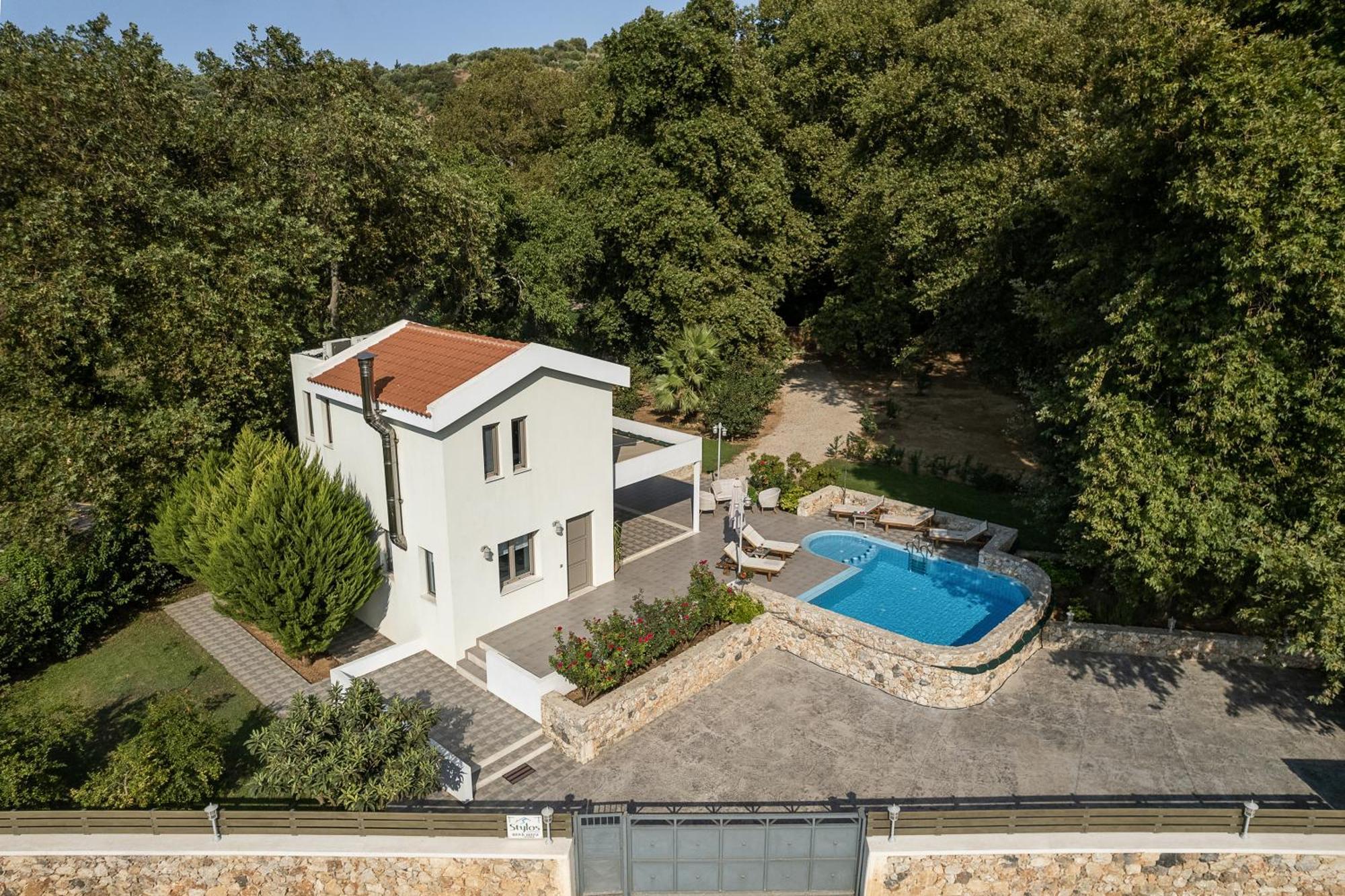 Villa Nature, Heated Pool Каливес Екстериор снимка