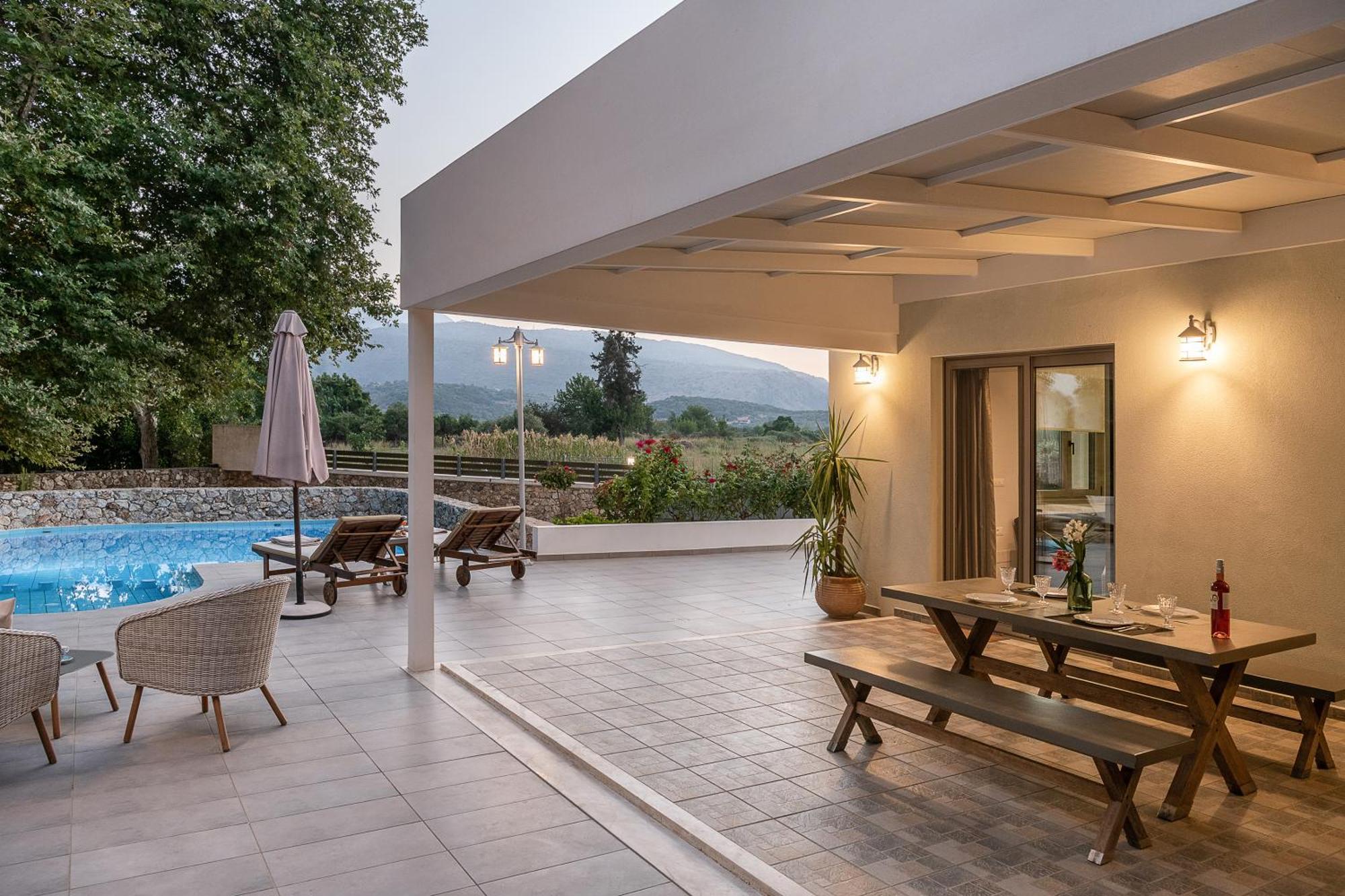 Villa Nature, Heated Pool Каливес Екстериор снимка