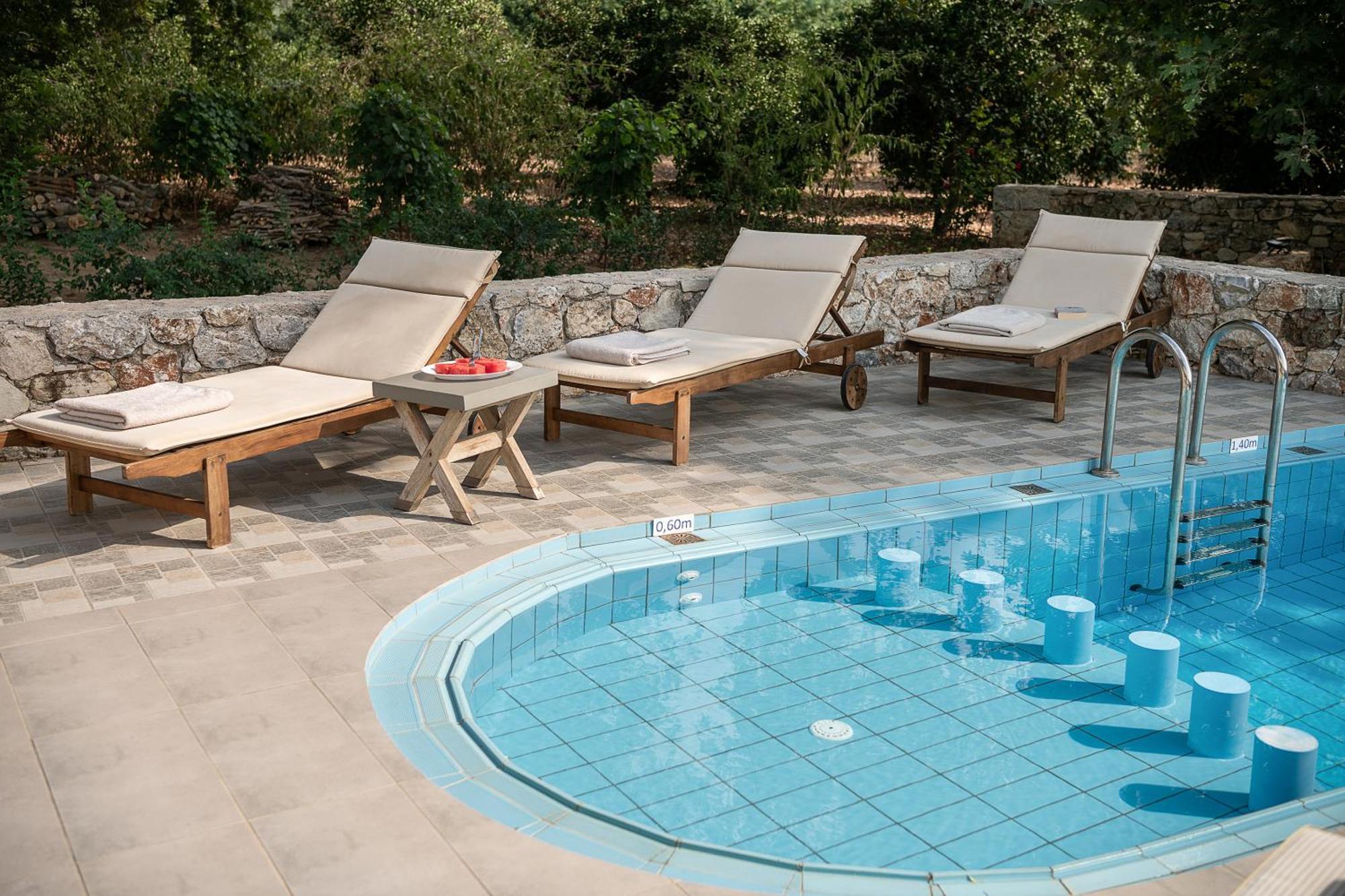 Villa Nature, Heated Pool Каливес Екстериор снимка