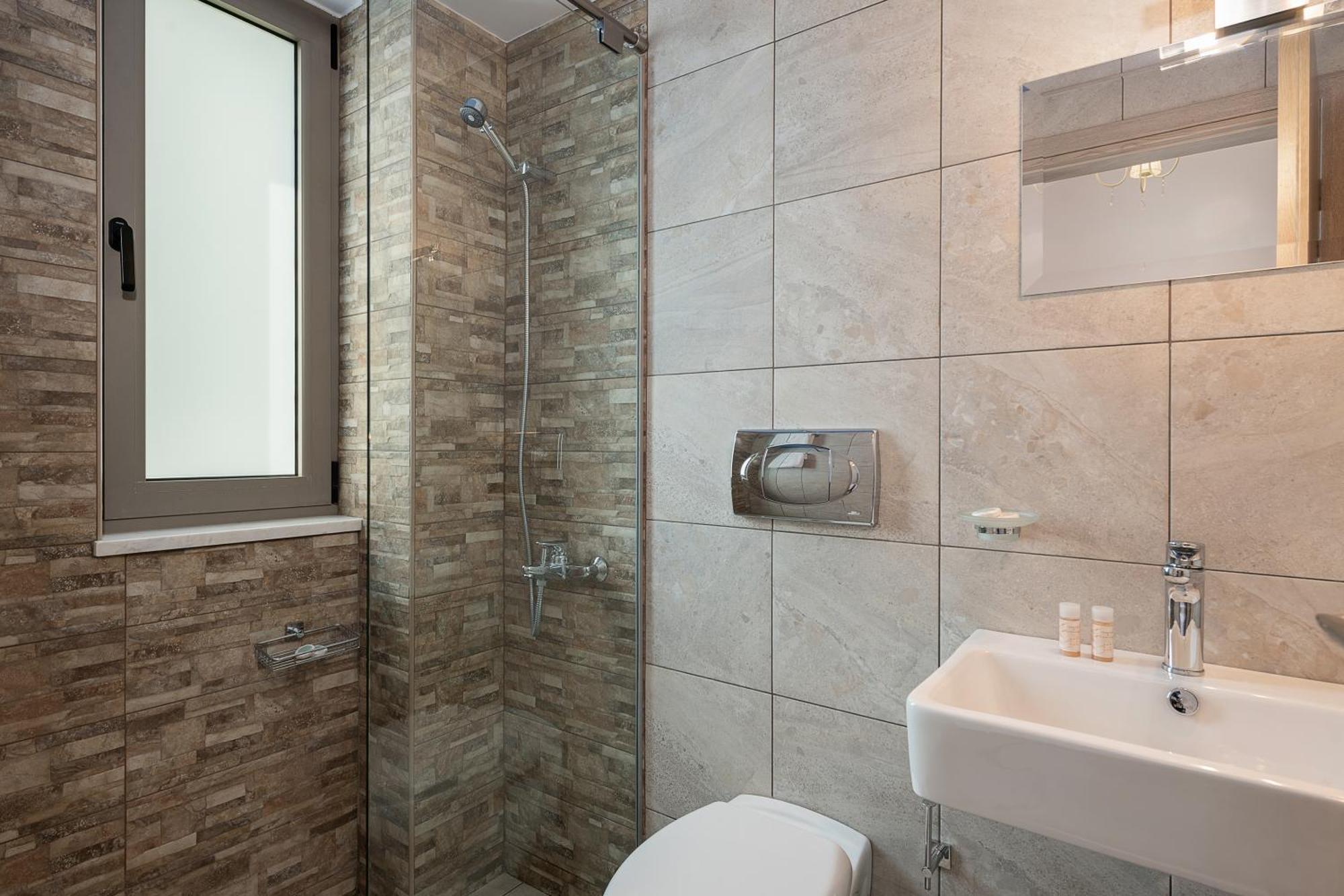 Villa Nature, Heated Pool Каливес Екстериор снимка
