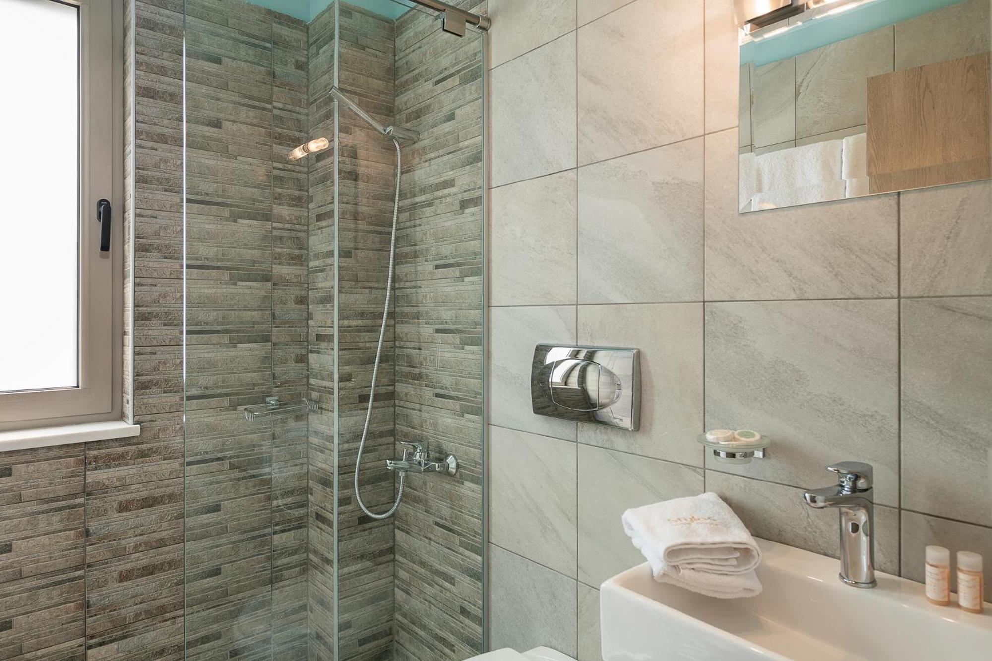Villa Nature, Heated Pool Каливес Екстериор снимка