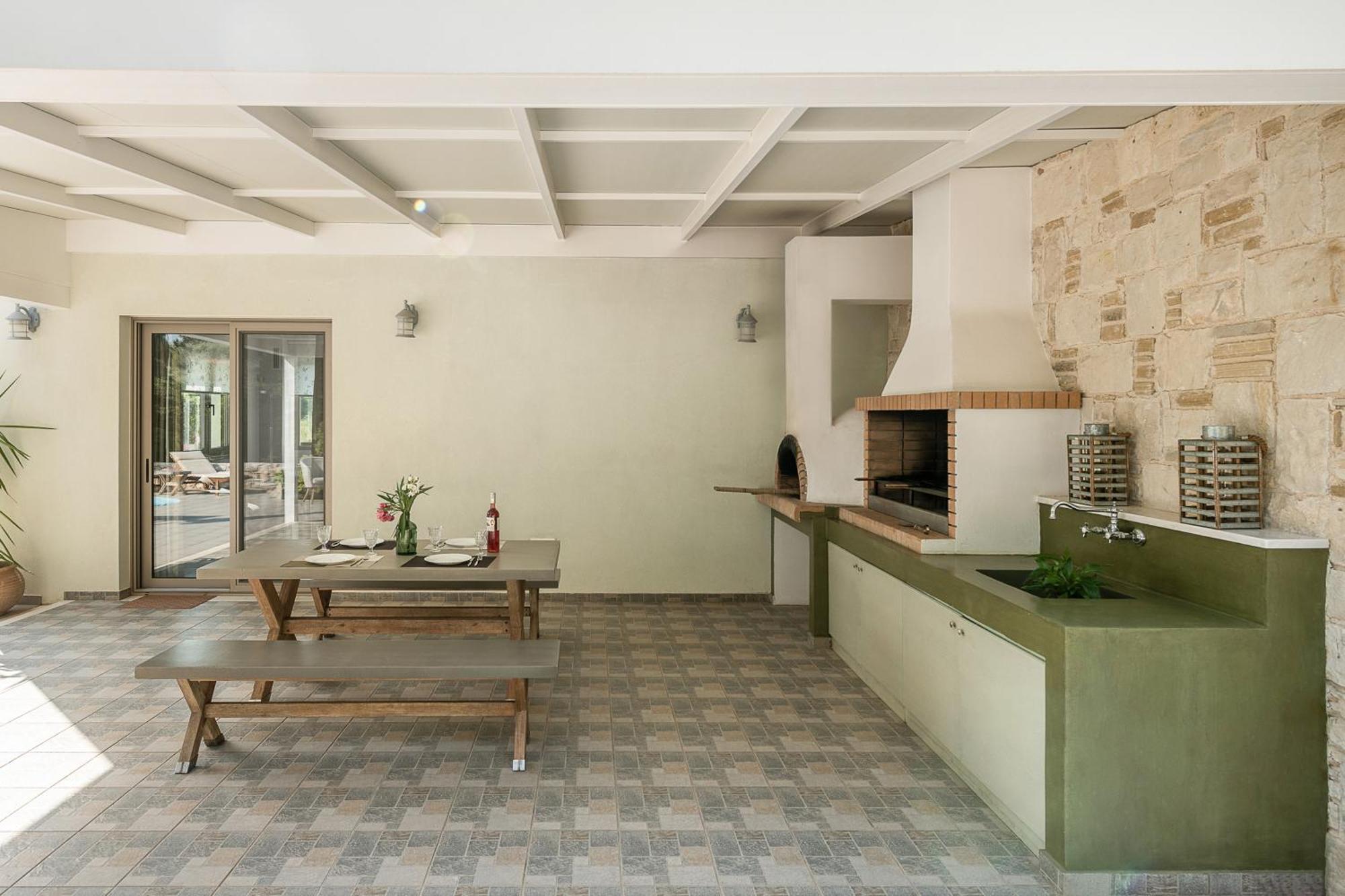 Villa Nature, Heated Pool Каливес Екстериор снимка